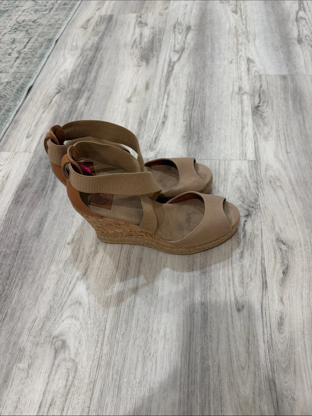 TORY Burch Wedge Espadrille Sandals in Taupe size 9.5